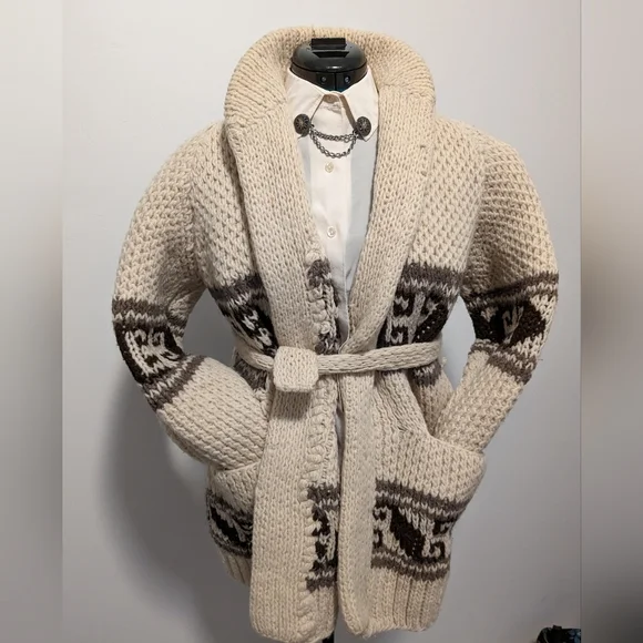 Handmade One of a Kind Chunky knitted Cardigan - Picture 1 of 7
